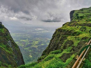 Naneghat Trek