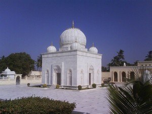 Mazar E Noorani