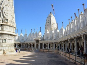 72 Jainalaya Jain Temple