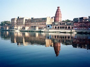 Enlarge Image tourist places near agra within 500 kms