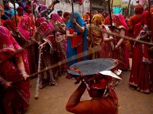 Enlarge Image tourist places near agra within 500 kms