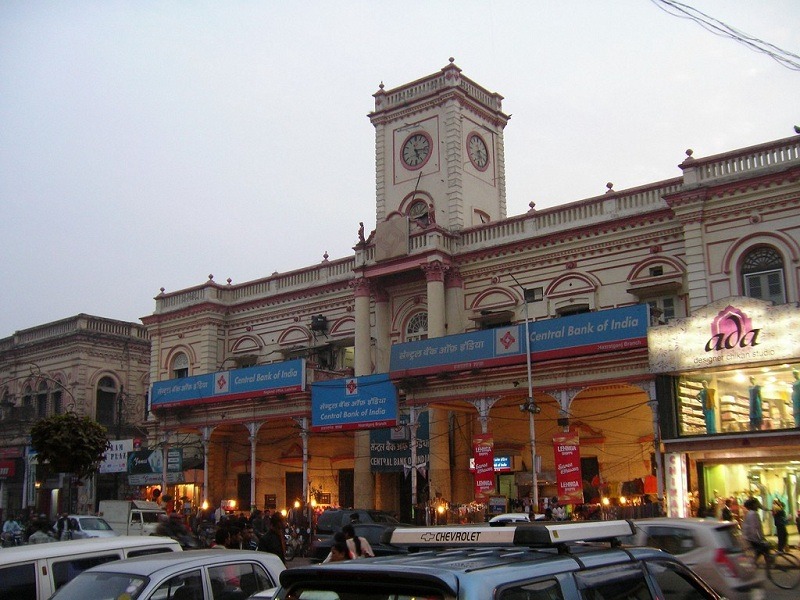 Hazratganj Market, Lucknow - best Market markets in Lucknow