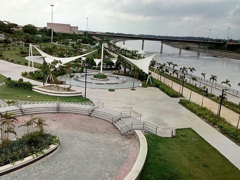 Gomti Riverfront Park