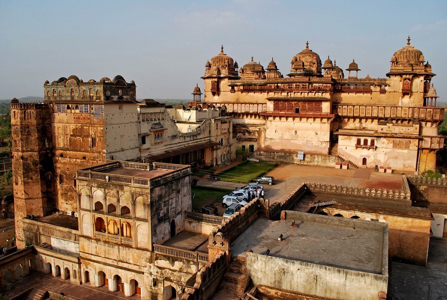 orchha tourist spot