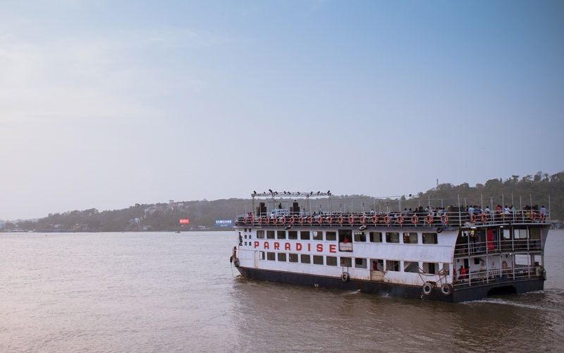 boat cruise at mandovi river