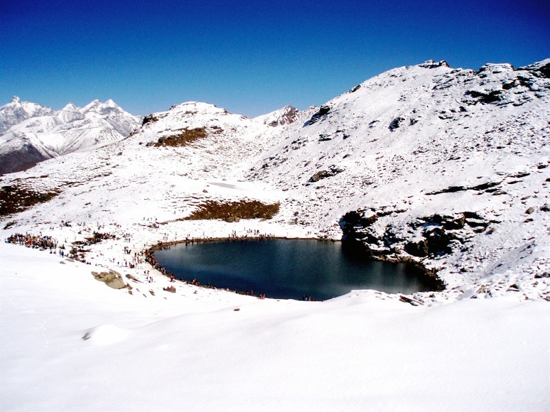 yhai bhrigu lake trek