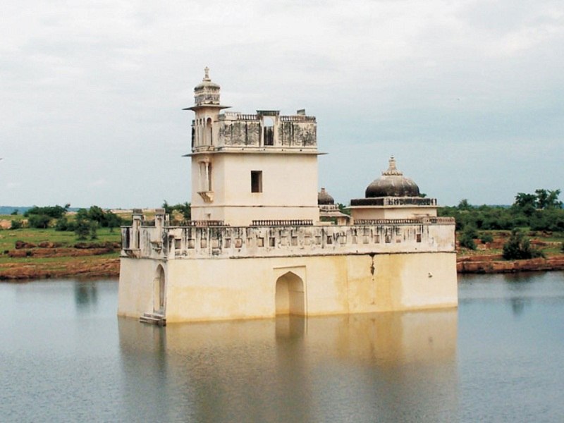 Rani Padmini Palace / Padmini Mahal
