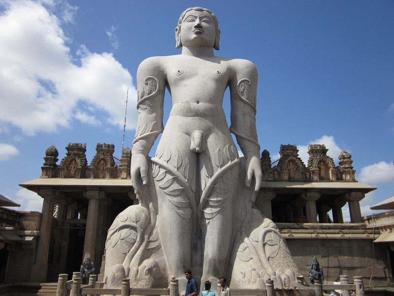 Gomateshwara Temple / Bahubali Statue