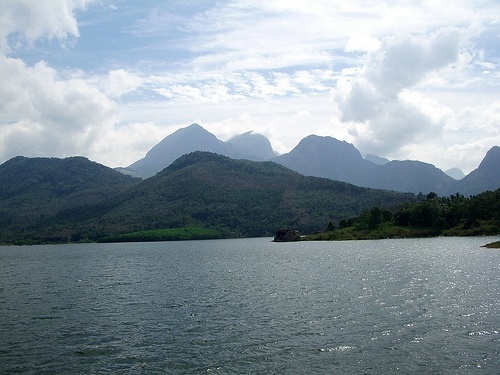 Kanjirapuzha Dam