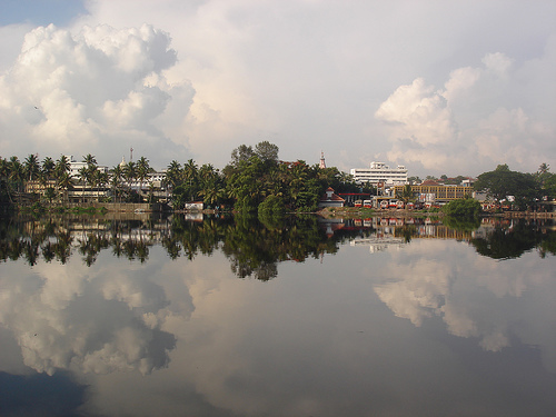 tourist centres in kollam