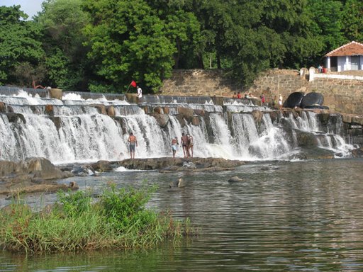 Kodiveri Dam & Waterfalls