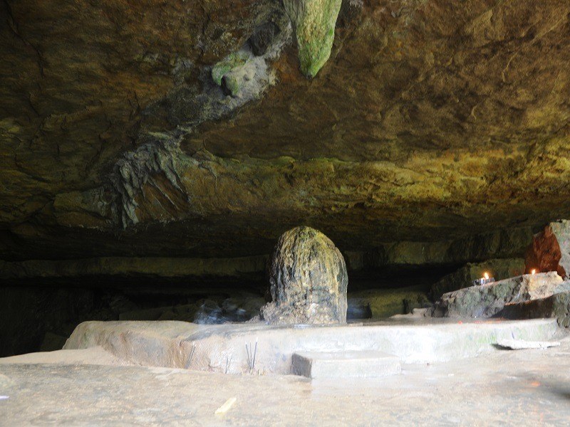 Mawjymbuin Caves