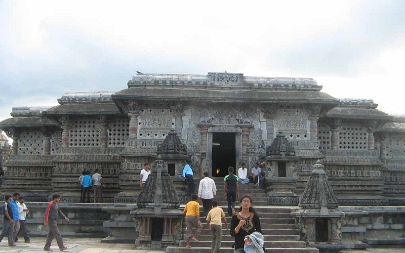 Chennakesava Temple / Belur Temple