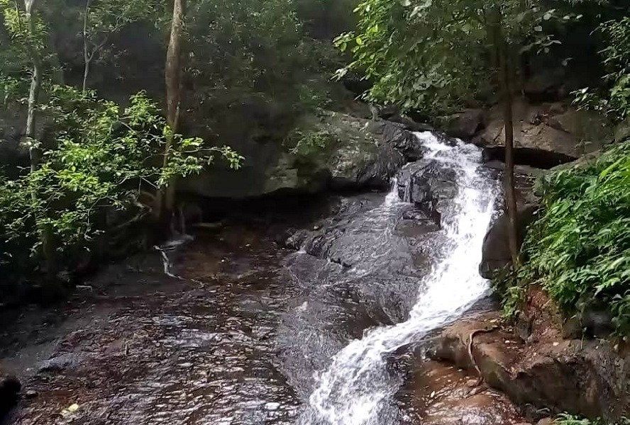 Amruthadhara Falls