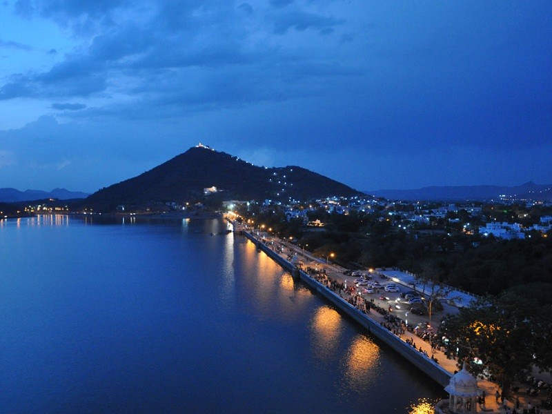 Fateh Sagar Lake