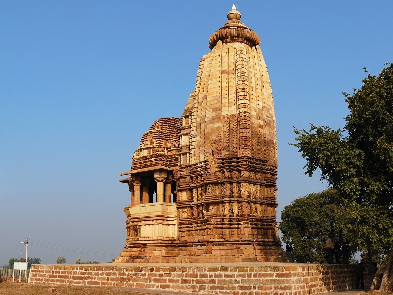 Chaturbhuj Temple, Khajuraho - Timings, History, Best time to visit