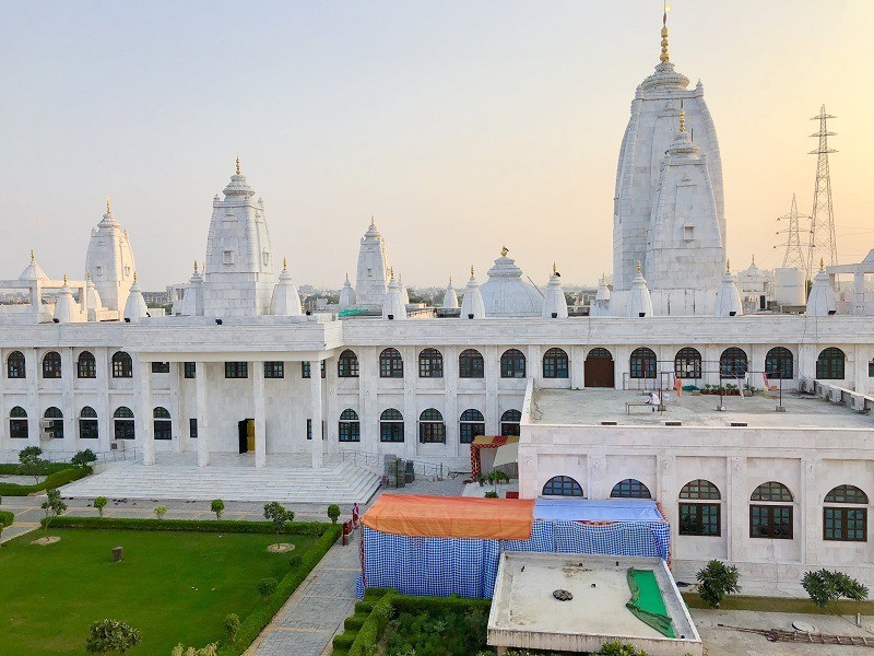 ISKCON Temple / Sri Sri Radha Madhava Mandir