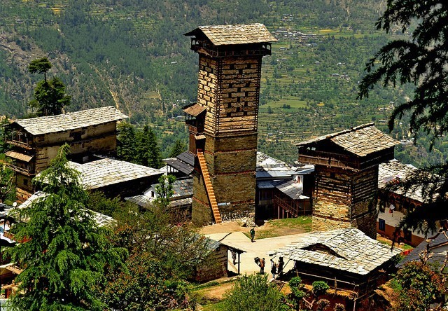 Chehni Kothi / Traditional Fort, Kullu - Timings, Accessibility, Best time  to visit