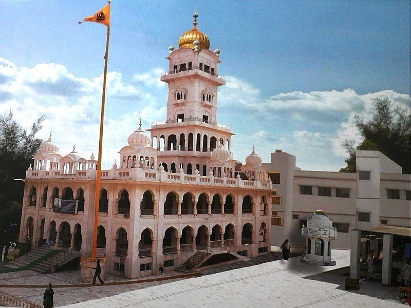 Gurudwara Guru Ka Mahal, Amritsar - Timings, History, Pooja ...