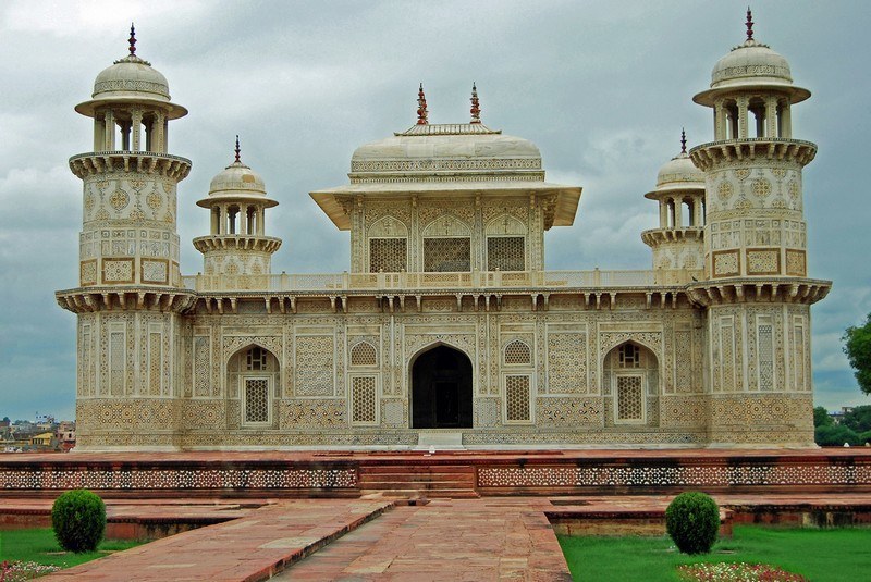 Tomb Of Itimad-ud-Daulah / Baby Taj