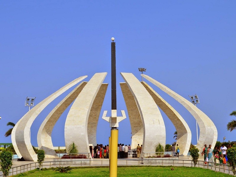 tourist places near chennai central