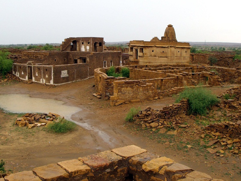 This haunted village near Jaisalmer is your go-to place