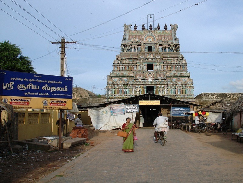 Suryanar Kovil / Suryanarayana Temple