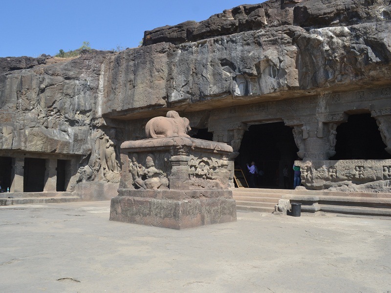Cave 21 / Rameshwara Cave