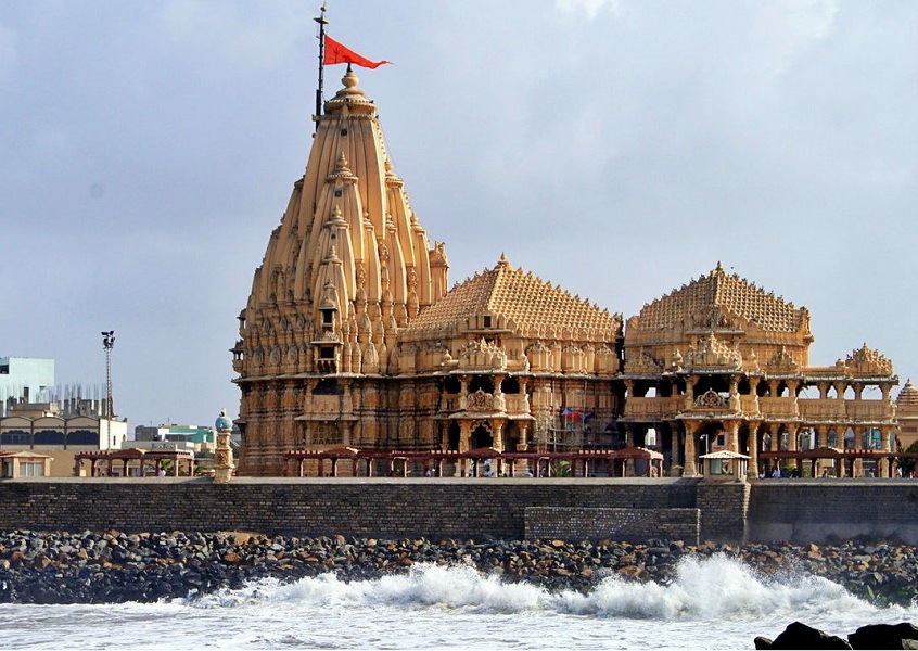 places to visit between ahmedabad to dwarka
