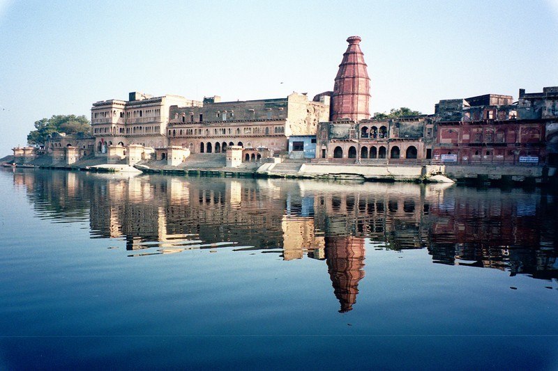 vrindavan mandir tourist places