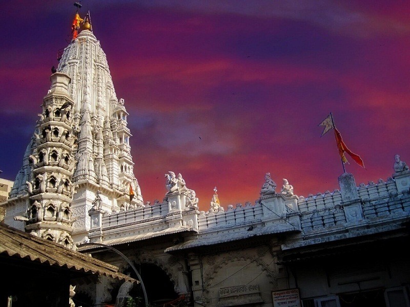 mumbai tourist places temple