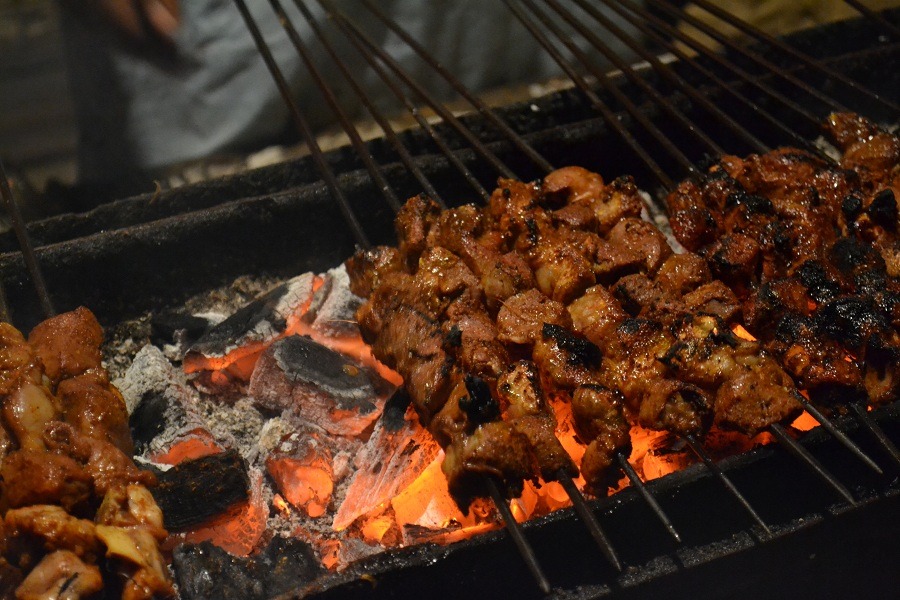 12 Best Street Food Places in Delhi | Trawell Blog