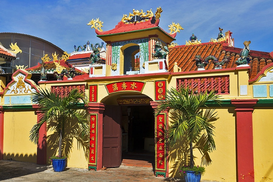 Van_Thuy_Tu_temple