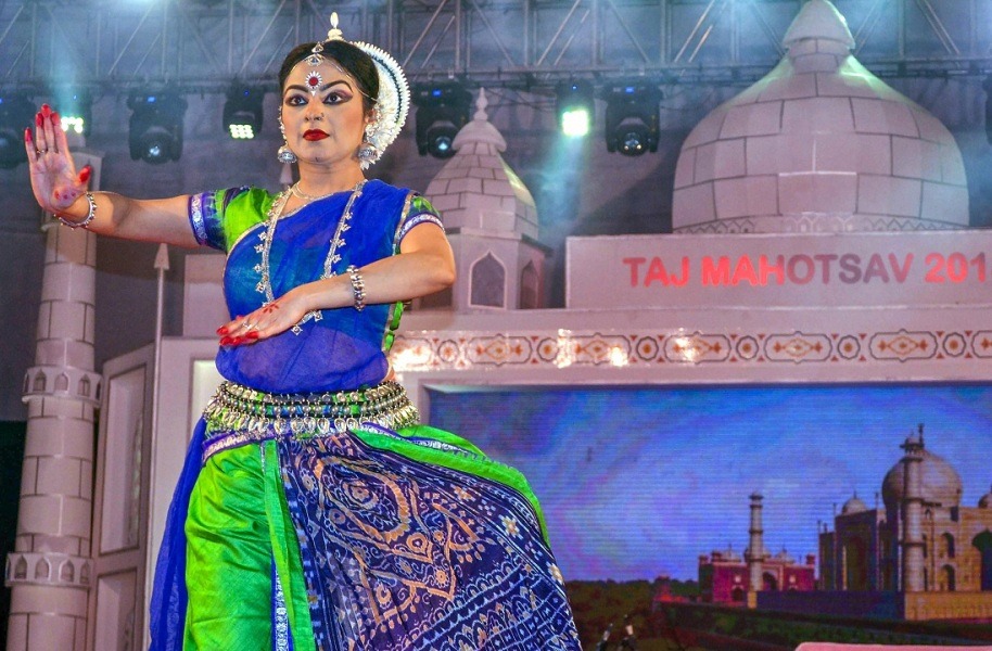 Taj_Mahotsav