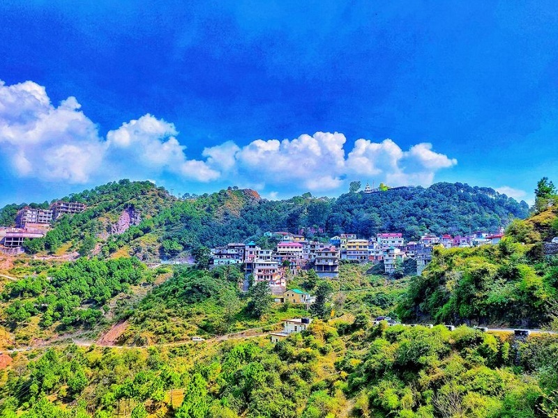 places to visit in kasauli in april