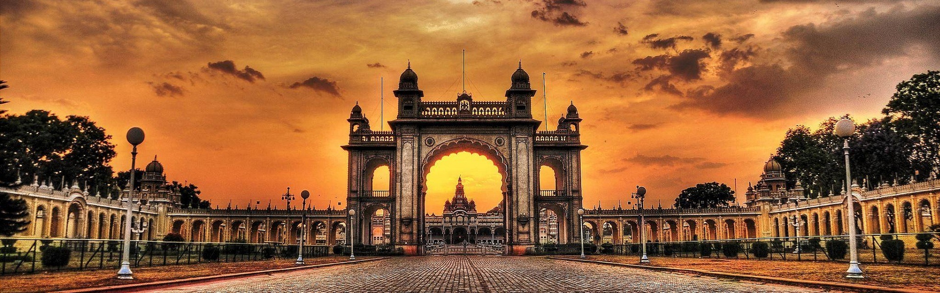 10 Most Splendid Royal Palaces in India | Trawell Blog