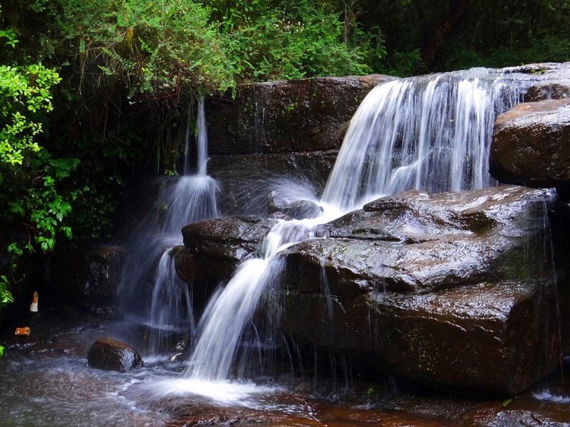 kodaikanal tourist places falls