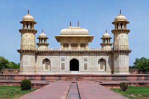 agra cantt tourism