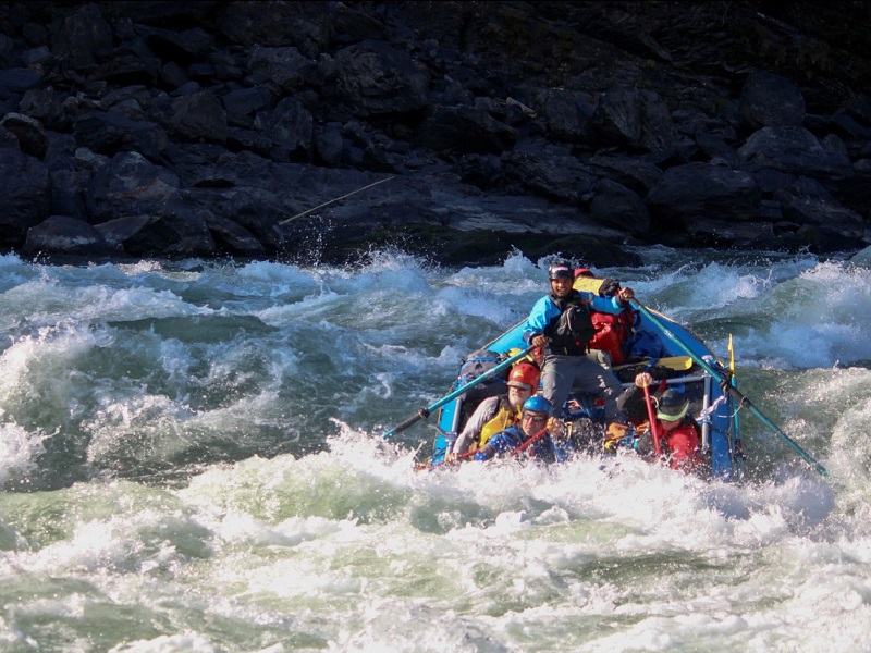river rafting trips in india