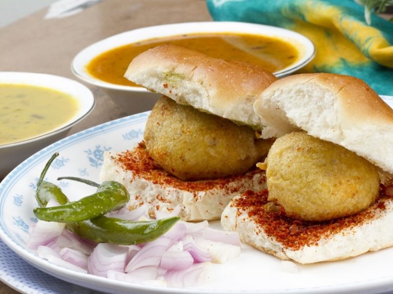Best Cities to Enjoy Street Food in India | Trawell.in Blog