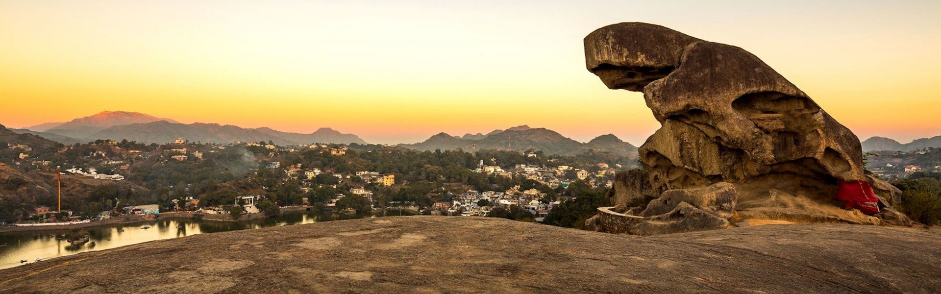 Beautiful Places to Visit in Mount Abu 2-Day Trip