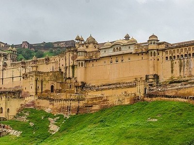 places to visit india in february