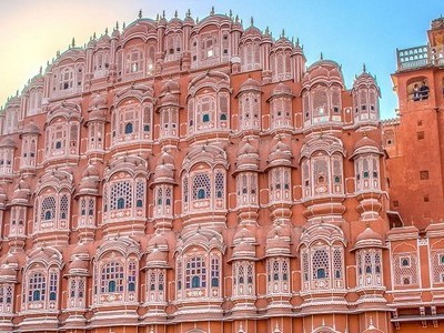 places near delhi to visit for 4 days