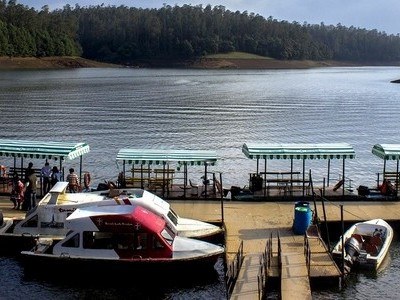 places to visit 300 kms from bangalore