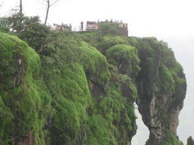 tourist places in india for monsoon