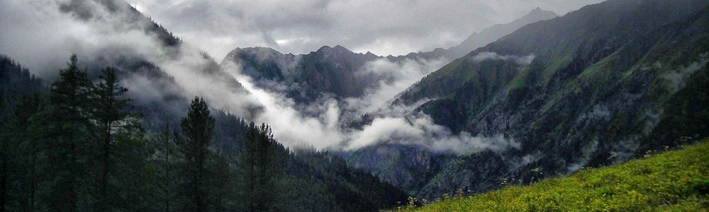8 Best Tourist Places to Visit in Himachal Pradesh 