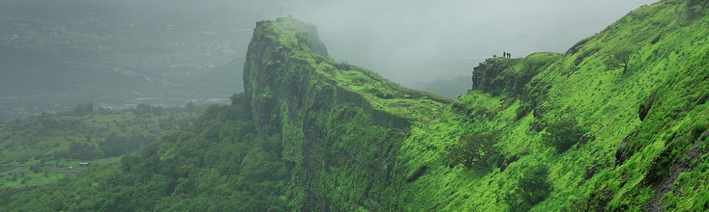 32 Places to Visit near Pune within 100 kms (2025)