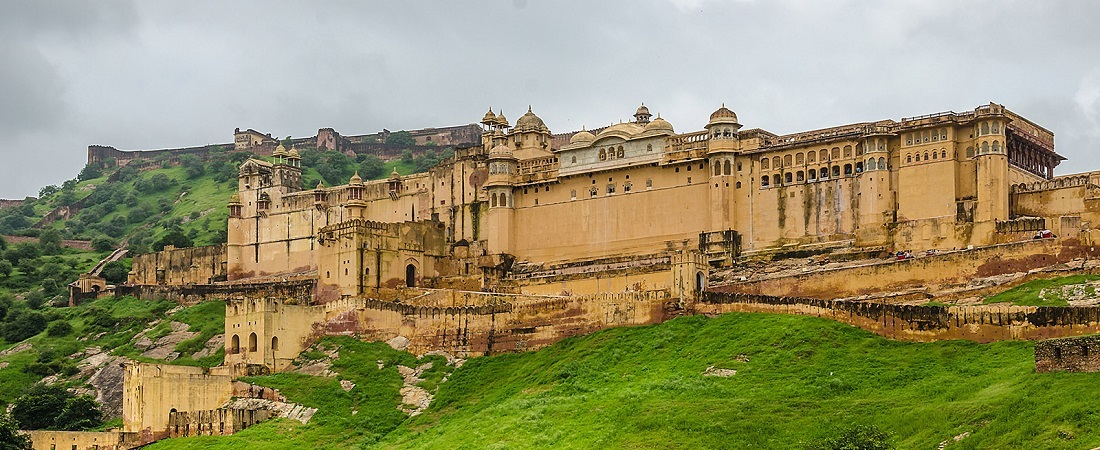 12 Best Tourist Places to Visit in Rajasthan 
