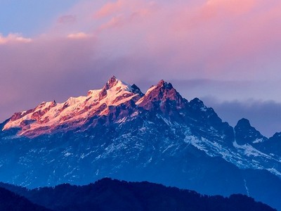 Rita porno bilan qattiq gangbang